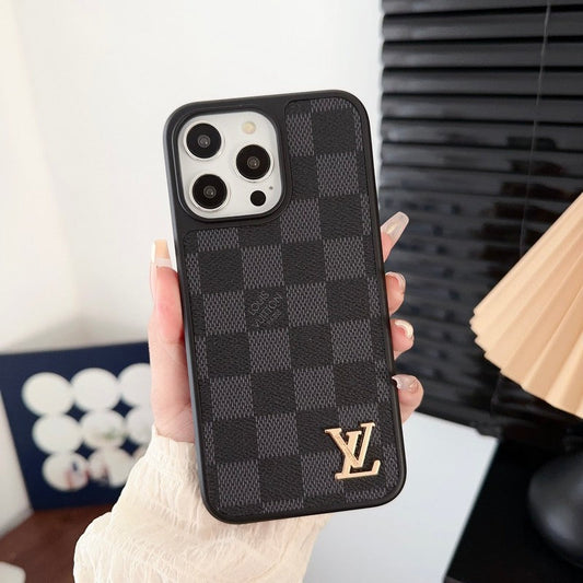 Luxusní černé a bílé pouzdro na iPhone