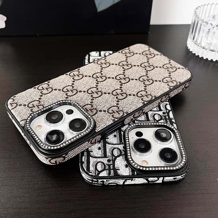 Custodia per iPhone con rivestimento in tessuto scintillante di lusso