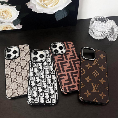 Custodia per iPhone con rivestimento in tessuto scintillante di lusso
