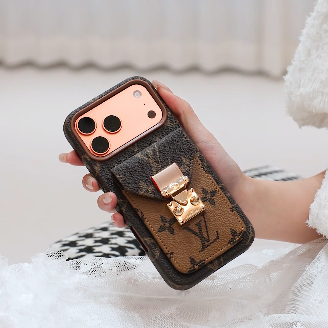 Capa para iPhone com bolso para cartão de couro com inspiração luxuosa