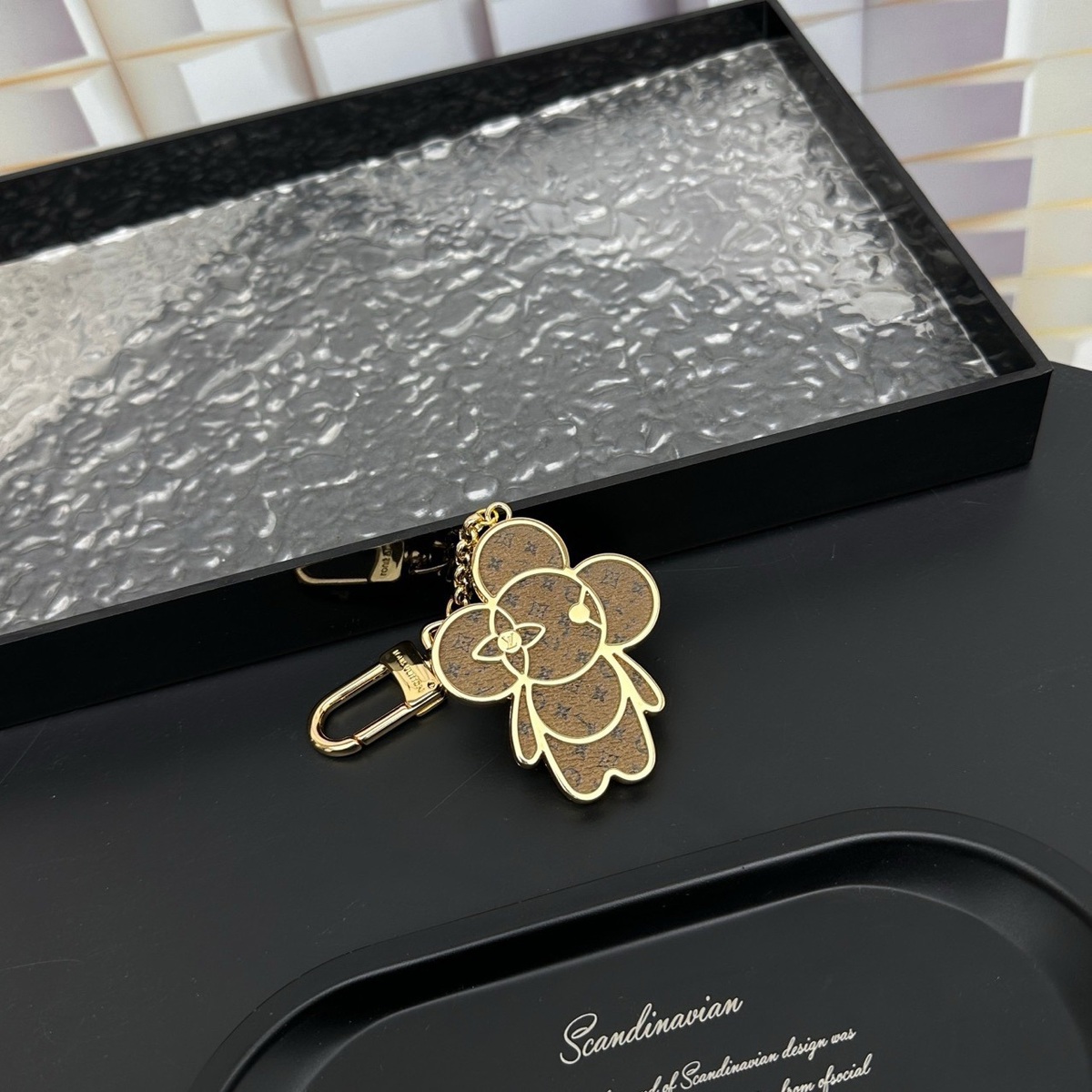 Keychain Luxury puppet