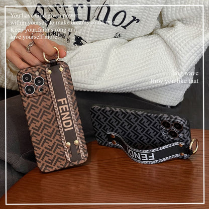Elegantné puzdro na iPhone s náramkom