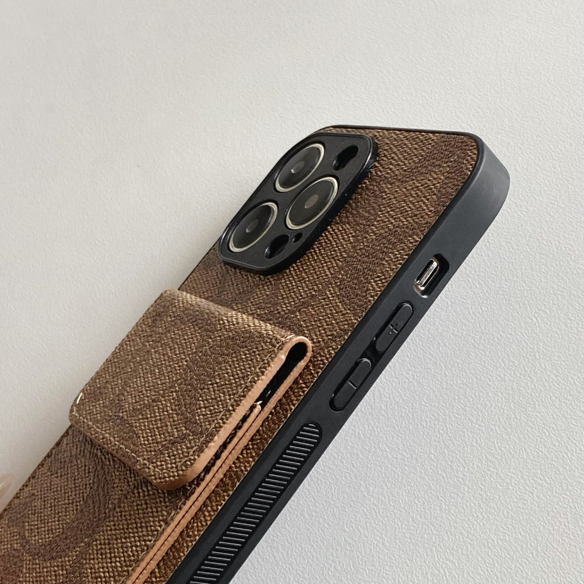 Klasické puzdro na iPhone s peňaženkou svetlohnedé-HP240513