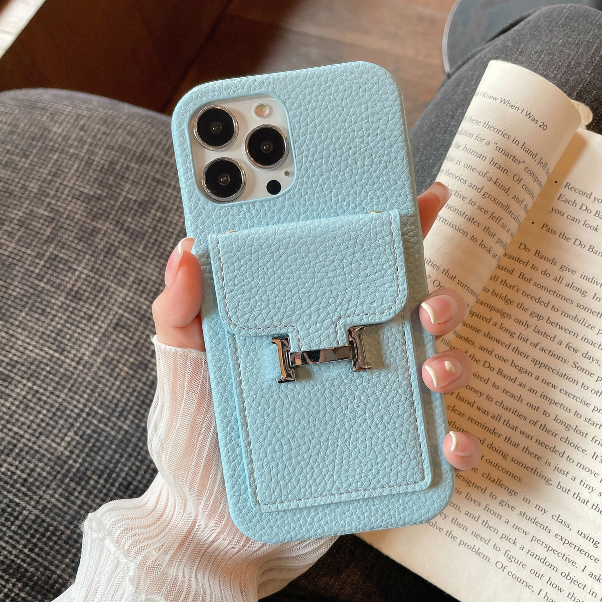 Étui pour iPhone en cuir avec porte-carte H