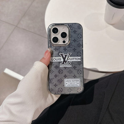 Luksusowe czarne etui na iPhone'a