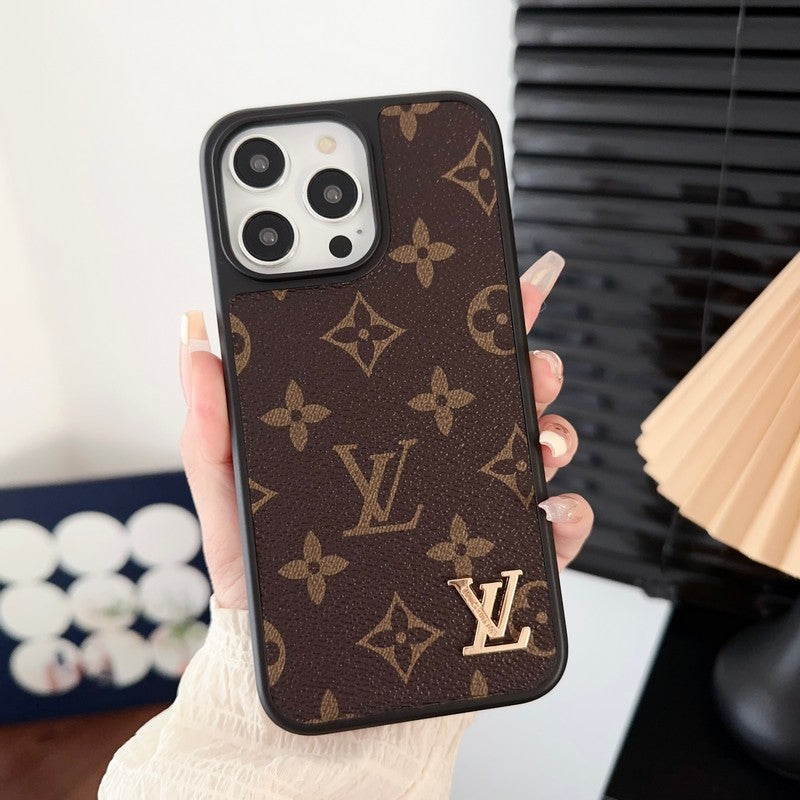 Luxusné klasické hnedé puzdro na iPhone