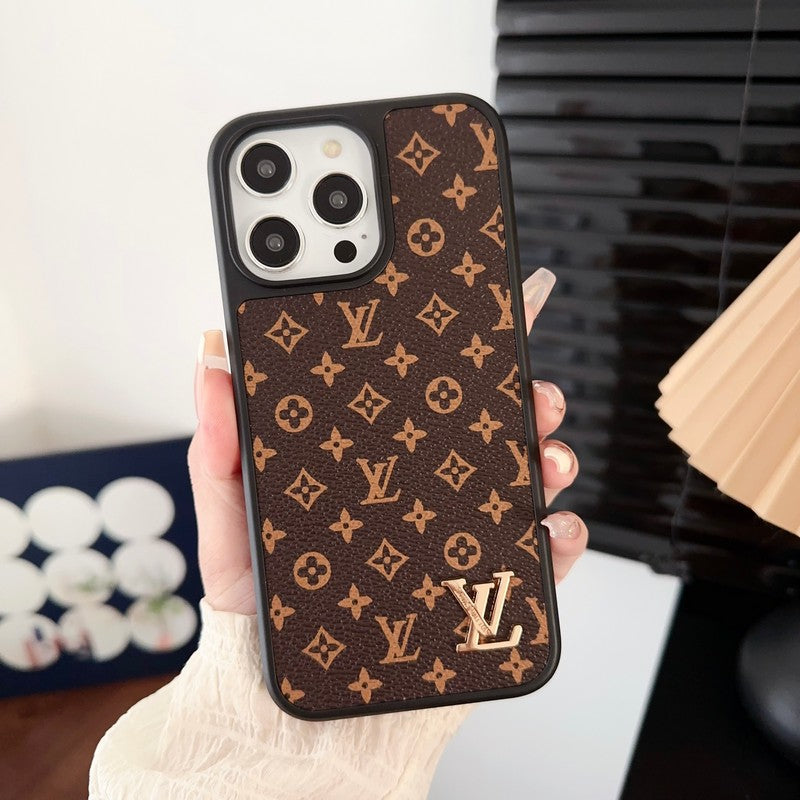 Luxusné klasické hnedé puzdro na iPhone