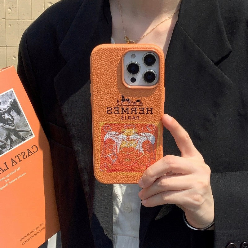 Klasické kožené puzdro na iPhone