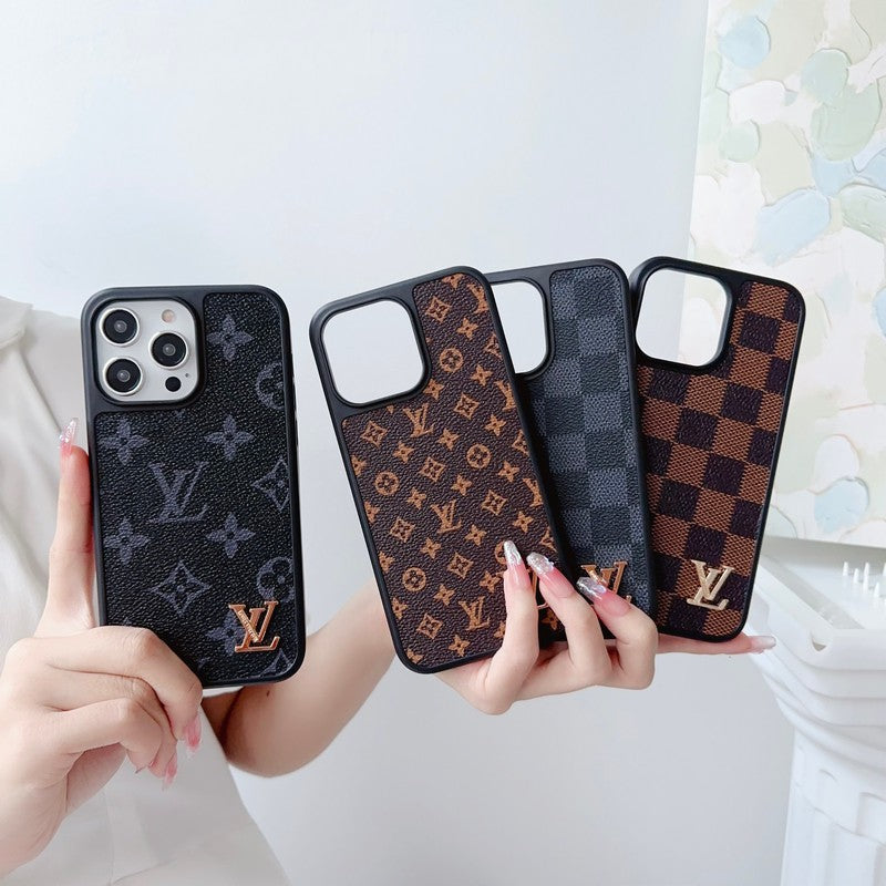 Luxusné čierne a biele puzdro na iPhone