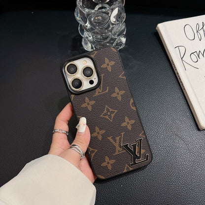 ラグジュアリーブラックロゴレザーiPhoneケース