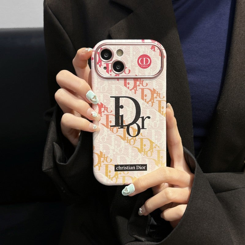 Módní kožené pouzdro na iPhone v bílé a hnědé barvě