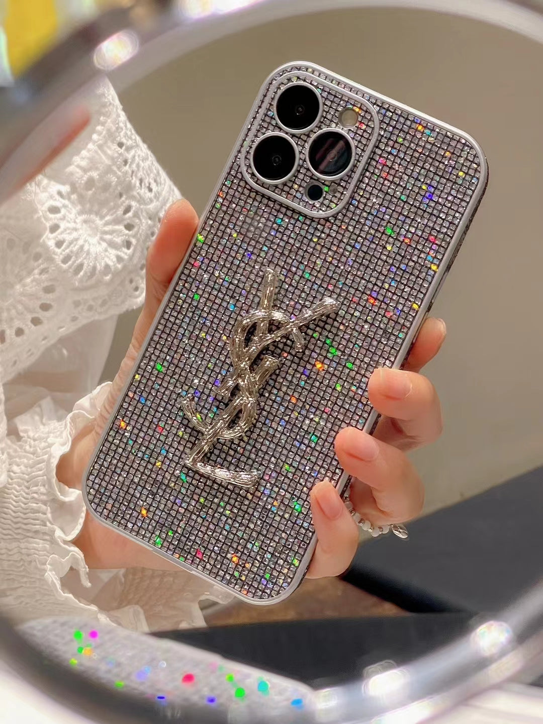 Luksuzne svjetlucave maske za iPhone