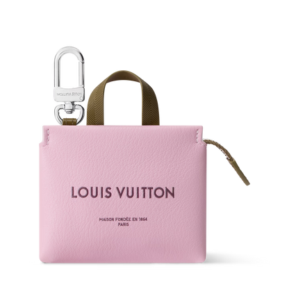 ✨ Small in Size, Big on Style Keychain Bag